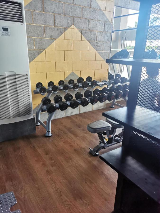 Baseline Premier - Studio With Mountain View Cebu Esterno foto